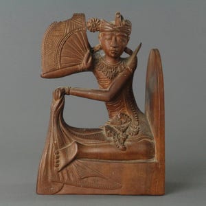 Fine Vintage Balinese Decorative Dancer Wood Carving Book End