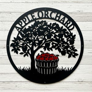 Personalized Apple Orchard Metal Sign, Custom Name Apple Farm Sign, Farmhouse Harvest Wall Art, Apple Picking Metal Sign, Country Home Decor