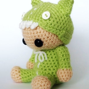 Rawr Amigurumi Crochet Pattern image 1