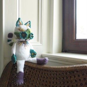 Louis Wain Cat Amigurumi Crochet Pattern image 4