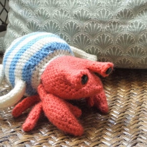 Teapot Crab Hermit Crab in a Teapot, Amigurumi Crochet Pattern image 2