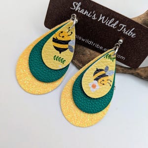 Cute bumblebee earrings, Green bumblebee earrings, yellow shimmer earrings, insect drop earrings, insect jewelry, bumblebee jewelry,
