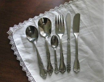 Vintage Serving Utensils, Stainless Steel 6 Mismatched Spoons, Butter Knives, Fork, Assorted Lot Ornate Handle, Dining Flatware Silverware