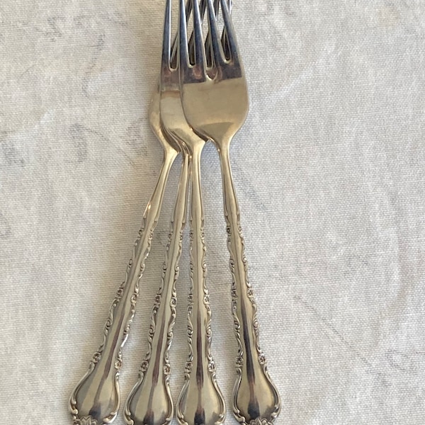 4 Dessert / Salad Forks, Stainless by International Silver Deluxe, discontinued Gigi Pattern, 1972 - 1988, Dining Serving Flatware Utensils