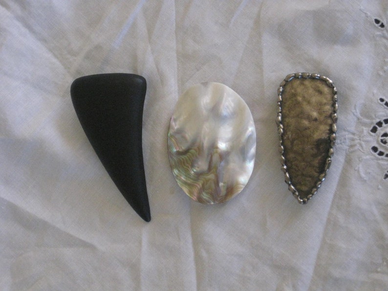 Geometric Brown Metal Silver and Gold Tone Metal Abalone Shell 3 Vintage Belt Buckles MZA of NY Womens Designer Fashion Accessory