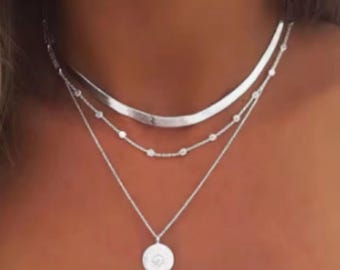 Layered Coin Necklace – 3 Tier Gold & Silver Chain Choker for Women,dainty 3 layered charm,disc pendant necklace,classy layering set