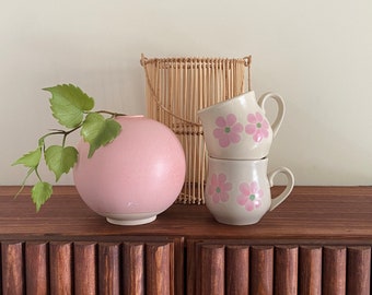 Vintage floral mugs set of two