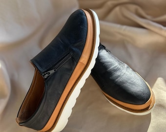 Black Leather Loafer for Women, Flat Shoes, Orthopedic Slip-On, Comfort Toe Design, Genuine Leather Shoes, Women Flats, Gift for Women