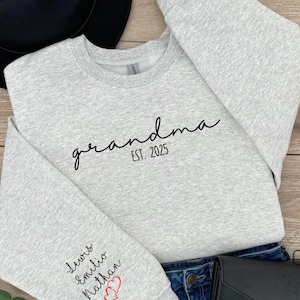 Personalized Grandma Sweatshirt with Kids Names On Sleeve, Custom Granny Hoodie, Gramma Outfit, Gigi Mimi Clothing, Mothers Day Gifts