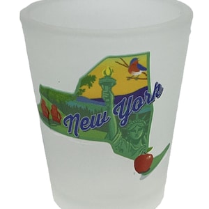 Verre à liqueur souvenir givré en forme de carte de l'état de New York 2 oz