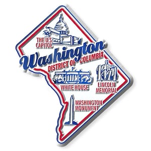 Pode incluir: Um íman de lembrança branco, vermelho e azul em forma de Washington, D.C. O íman apresenta ilustrações do Capitólio dos EUA, da Casa Branca, do Memorial Lincoln e do Monumento a Washington, com o nome da cidade em fonte cursiva.