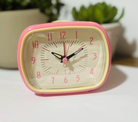Retro Table Clock