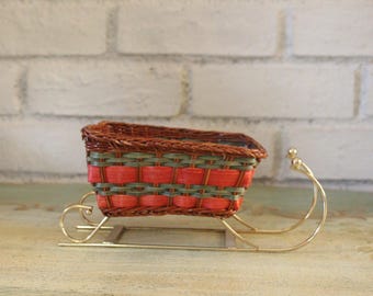 Vintage Wicker Christmas Sleigh Basket with Gold Runners