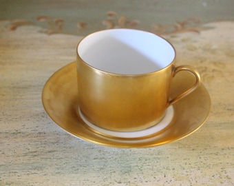 Vintage Limoges France Gold Tasse und Untertasse für Takashimaya New York