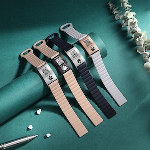 Custom Medical ID & QR Code Bracelet,Alert ID Bracelets,Medical  Information,Medical Alert Bracelet with Silicone Band,Gift For Men/Women