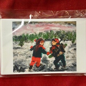 5x7 Grußkarten, 5 im Pack mit Umschlägen. Zwei entzückende Kinder, die durch Schnee laufen. Vom Original Kunstwerk