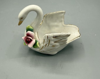 ヴィンテージ カポディモンテ 天使の置物 花と木付き イタリア製 高さ9