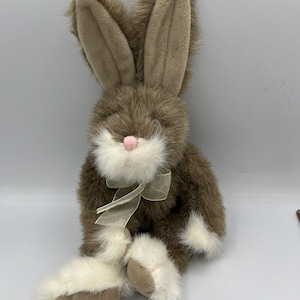 RUSS BERRIE Covington Bunny Rabbit Vintage 11