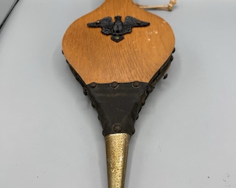 Fuelle de chimenea vintage de madera y cuero con emblema de águila – Pieza decorativa