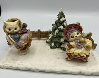 Vintage Holiday Time Christmas Kittens Ice Skate Pond Magnetic Village Decor