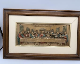 Quadro vintage in rilievo 3D raffigurante l'Ultima Cena, con Gesù e i suoi discepoli, incorniciato, Italia, 18x9,5 cm.