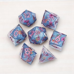 Flower Resin DND Dice Set: Sharp Edge Polyhedral RPG Dice