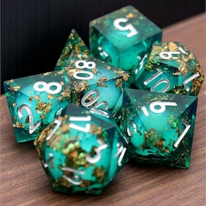 Green Liquid Core Dnd Dice, 7 Pcs RPG Dungeons and Dragons, Dungeon Master Gift