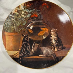 Art Collectible Plate Curiosity