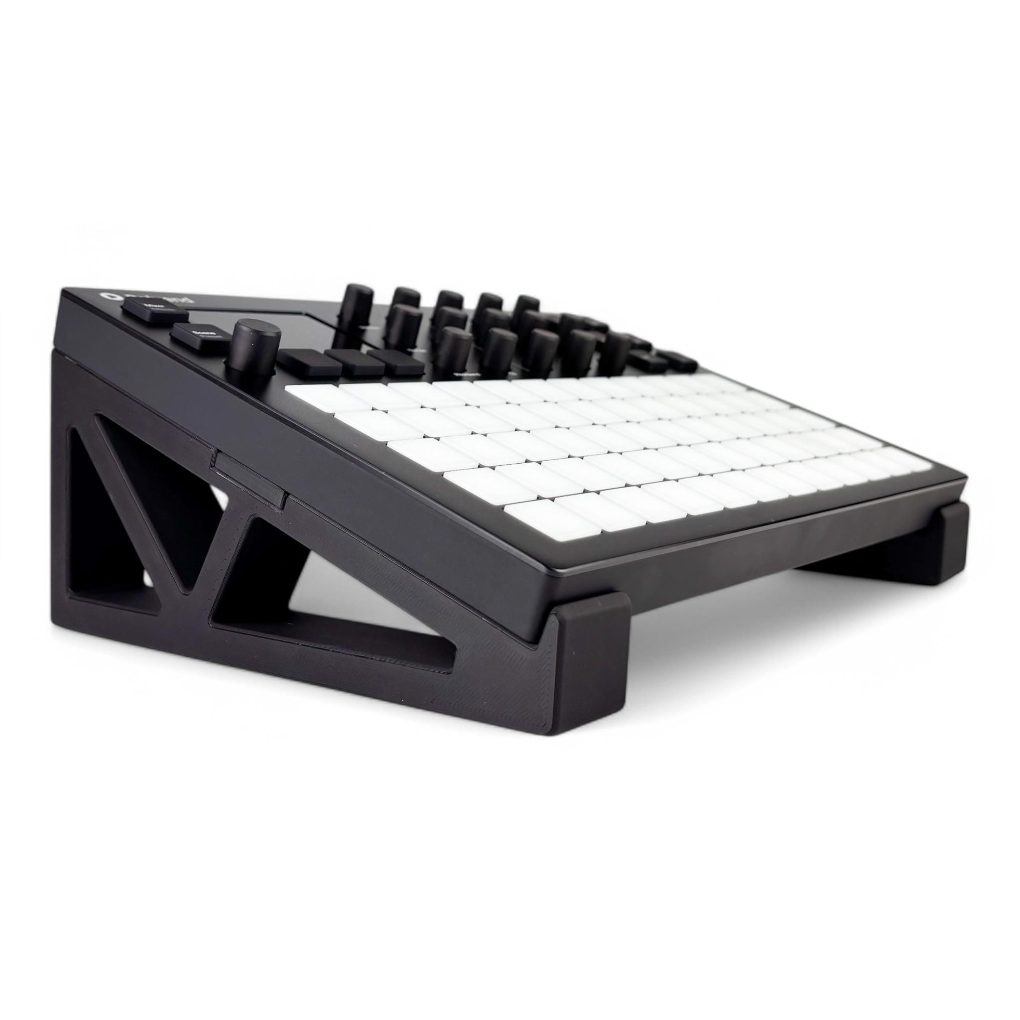Stand for Polyend Synth/tracker/play - 20 Degrees - Etsy Israel