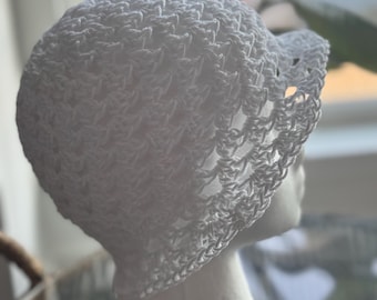 Sombrero de pescador de crochet hecho a mano: un accesorio de verano elegante y cómodo
