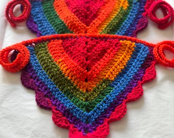 Bandana de crochet hecha a mano Pride Collection – Bandera arcoíris