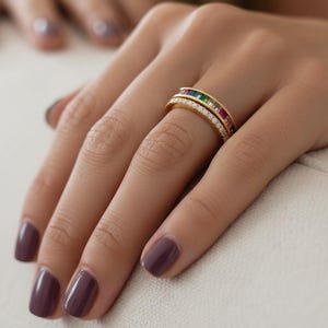 Anello arcobaleno in oro - Anello regolabile con pietre preziose impilabili, regalo per il partner