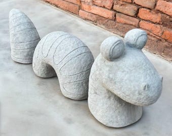 9" Garden worm figure, Lawn nature ornament, Earthworm yard idea, Outdoor worm decoration, Concrete nature statue, Stone worm sculpture