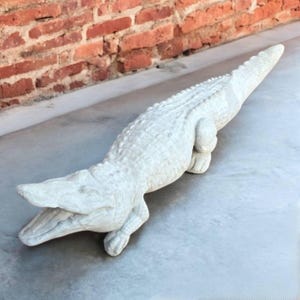 5&#39; Crocodile garden figure, Animal stone sculpture, Crocodile yard art, Lawn animal statue, Outside crocodile decor, African animal idea