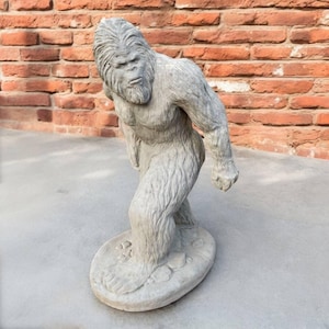 24&#39; Outside bigfoot figure, Lawn yeti decoration, Yard snowman art, Garden bigfoot ornament, Stone yeti statue, Concrete snowman sculpture