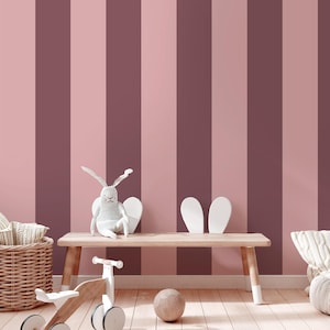 Carta da parati in rotolo - Adeline Stripe Rosa/Melanzana