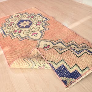 2x4 ピンクブルー ウシャク絨毯、手織りトルコ絨毯、ボヘミアンオリエンタル装飾、ハンドメイドカーペット