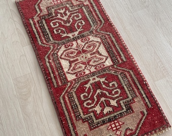 Vintage Turkish Oushak Rug, Red Beige Wool Accent Mat (1.2 x 2.5 FT)