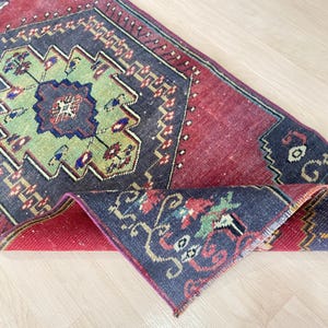 2x4 Red Blue Vintage Rug, 2x4 Wool Turkish Rug, Handmade Mini Rug, Rugs for Entryway, Kitchen Bedroom Laundry Living Room Rug, FT:2.1x4.5