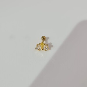The Frankie 18k Gold Plated Stainless Steel Mixed Cluster Cut Cubic Zirconia Cartilage Lobe Stud Earring in Yellow.