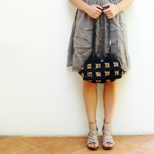 Birds Flying South Bag - Cathedral Window Quilting et Orinuno avec Batik vintage et cuir recyclé