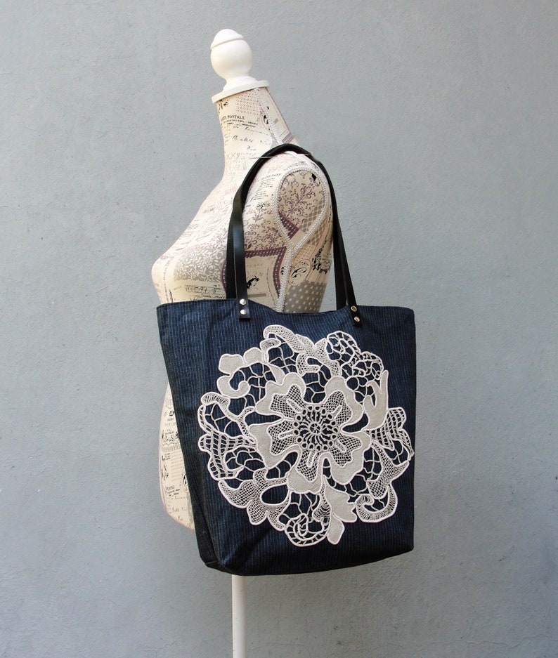 Live, Laugh, Love Wool Suiting, Leather and Antique Lace Tote Bag zdjęcie 8