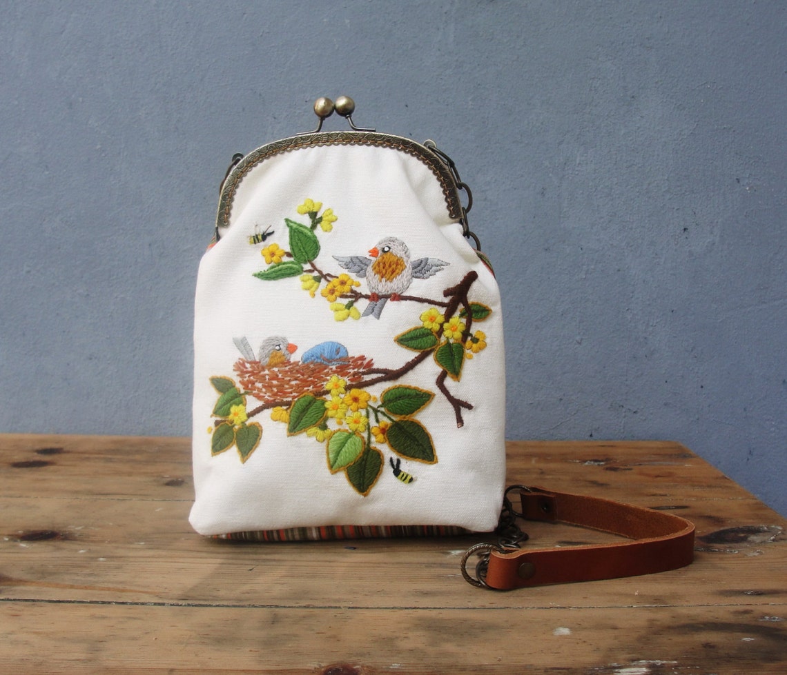 Woodland Bird Bag Vintage Embroidery, Linen, Kisslock Etsy