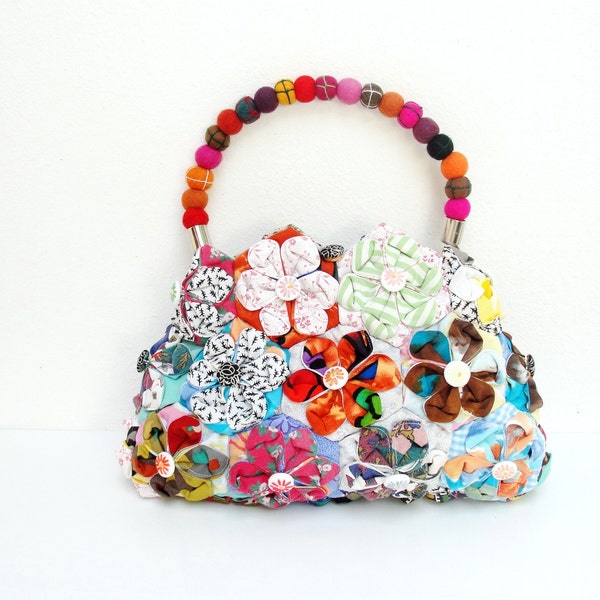 Orinuno Bag - Handfolded and Sewn Flowers