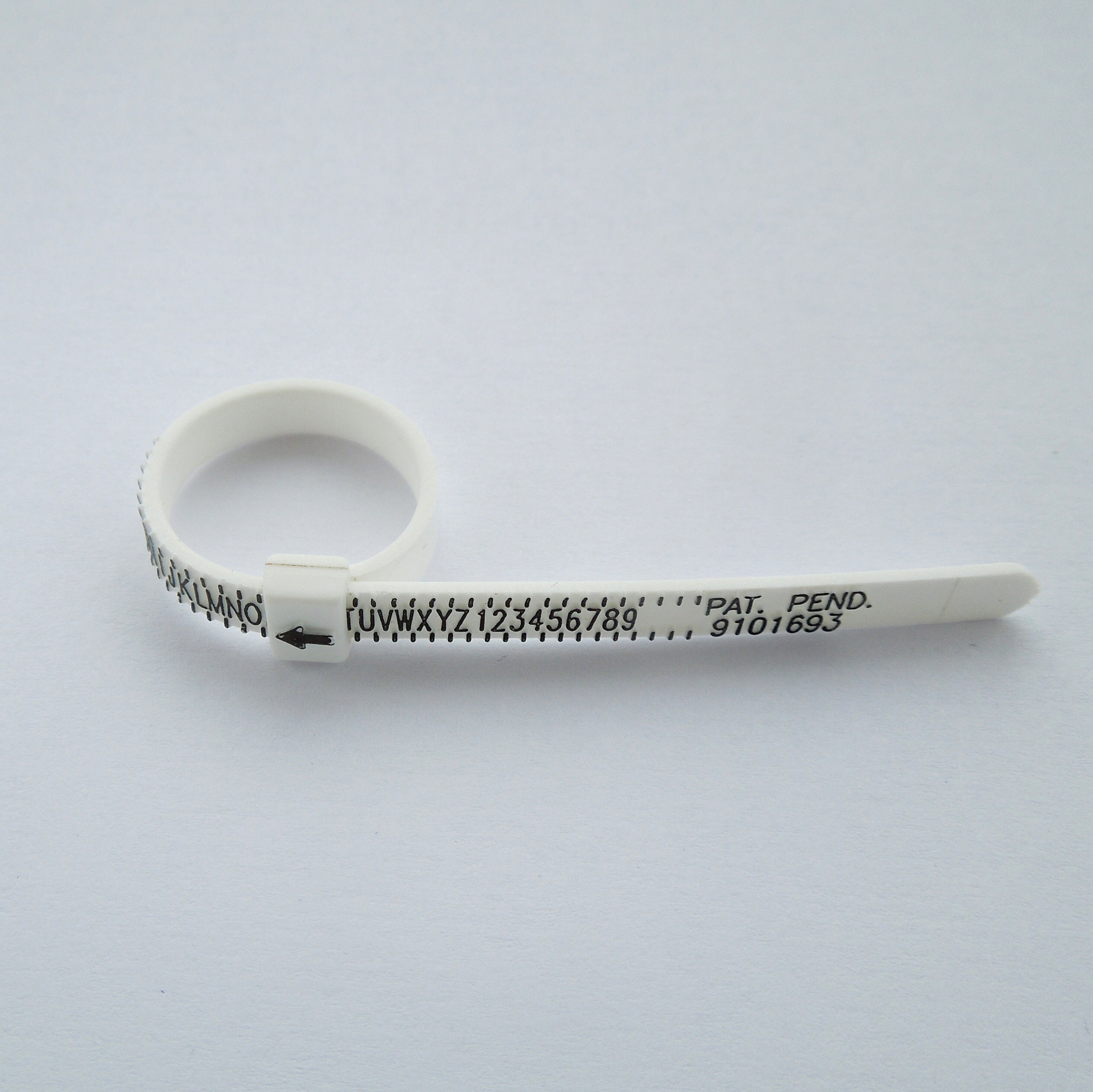 Plastic Ring Sizer, Ring Gauge, Find Your Ring Size, 2 Plastic Ring Sizer  Belt 