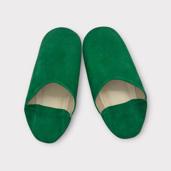 Chaussons babouches en cuir marocain vert faits main pour femmes
