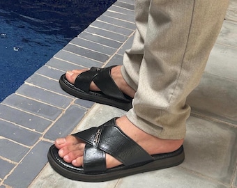 Classic Black Leather Sandals for Men – Handmade Minimalist Design – Durable Ethnic Footwear – Wholesale Available