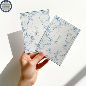 modèle de remerciement en français toile de jouy bleu à imprimer instantanément, remerciements avec fleurs bleues, carte remerciement