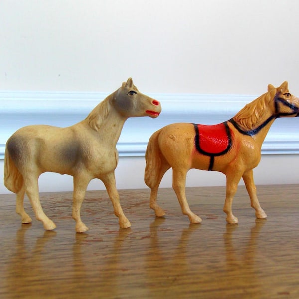 Vintage Plastic Celluloid Horses, Plastic Horses, Celluloid Horses, Vintage Toy Horses, Farm Animals, Made in USA, Pinto Horse, Horses