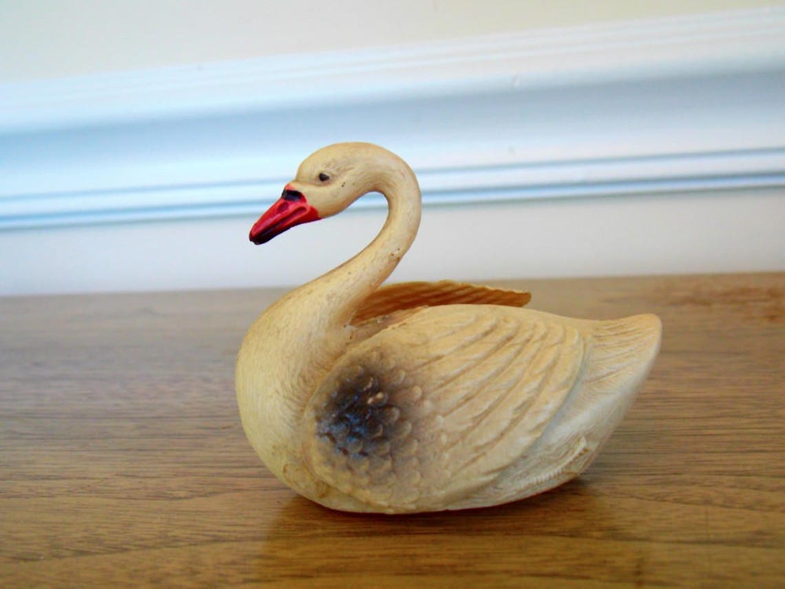 swan toy box